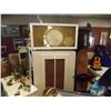 Image 1 : UNIQUE AUTO DRUM PLAYER & LARGE SPEAKER - HAND CONSTRUCTION