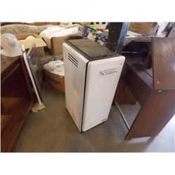 VIKING WOOD/SAW DUST / GARBAGE BURNER - 14 X 20"