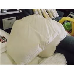 FEATHER DUVET COVER - DOUBLE - WITH COVER