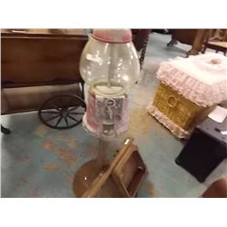 VINTAGE COIN OPERATED MACHINE