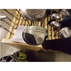 GOLF CLUB - GOLF PRIDE ALAILA NV HYBRID - 85.5 19 DEGREE AND BOOK