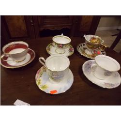 BONE CHINA TEA CUPS AND SAUCERS - 10PC TTL