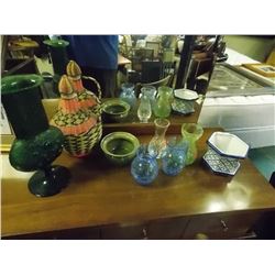 LOT OF ASSORTED VASES