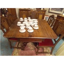 VINTAGE DROP LEAF TABLE