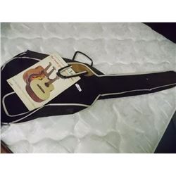 VINTAGE SOFT GUITAR CASE & MUSIC BOOK