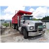 Image 1 : 2000 Mack Tr/A DSL Dump Truck #RD6885