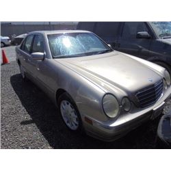 MERCEDES E320 2000 T-DONATION