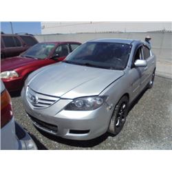 MAZDA 3 2005 O/S-TITLE