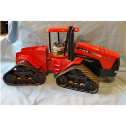 ERTL Case IH STX 375 Quad Trac tractor, 1/16 scale