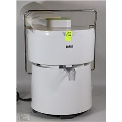 BRAUN JUICER