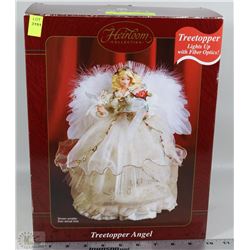 CARLTON CARDS HEIRLOOM COLLECTION TREE TOPPER