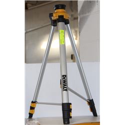 DEWALT TRIPOD