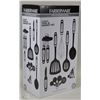 Image 1 : 14 PC FABERWARE TOOL AND GADGET SET