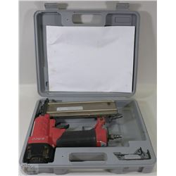 AIRCO 2" BRAD NAILER (AIR) W/ CASE