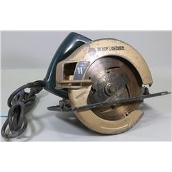BLACK AND DECKER SKIL SAW