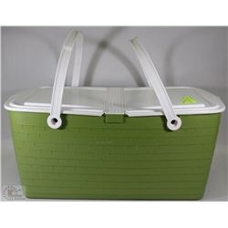 VINTAGE PLASTIC PICNIC BASKET