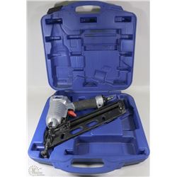 PIONEER ANGLE FINISHING NAILER W/CASE