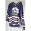 Image 1 : CCM SIZE LARGE OILERS JERSEY WITH PLAYER SIGNATURE