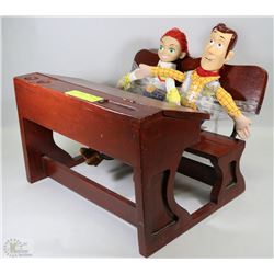DOLL SCHOOL DESK WITH TOY STORY DOLLS