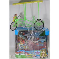 RARE LIL BRATZ BEACH BASH PARTY POOL/BIKE