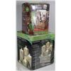 Image 1 : WATER FOUNTAINS 2 DIFFERENT SETS INCL BURLAP OWL