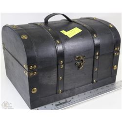LARGE WOOD TRINKET/STORAGE CHEST- BLACK WITH