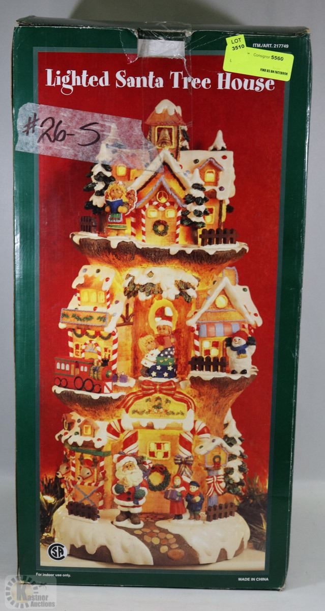 Santa Tree House LIGHTED SANTA TREE HOUSE