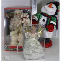 ESTATE BOX OF CHRISTMAS DECORATIONS INC TREE TOPPER