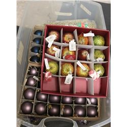 RUBBERMAID TOTE FULL OF TREE DECORATIONS