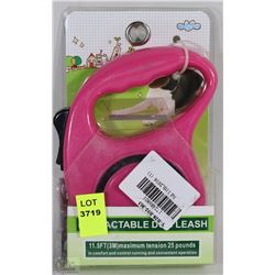 NEW 11.5 FOOT RETRACTABLE DOG LEASH