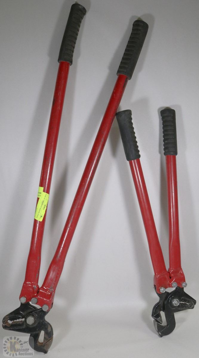 PAIR OF TIRE CHAIN REPAIR TOOLS