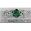 Image 1 : LOT OF 3 ART GLASS ANIMAL SHAPED CANDLE HOLDERS