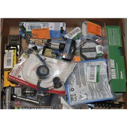 FLAT WITH LEVEL/LOCK/CHARGING HOSE/ETC