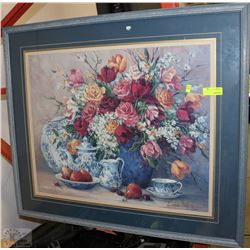 LARGE FRAMED FLORAL PRINT