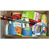 Image 1 : FLAT OF PAINTING SUPPLIES