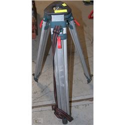 BOSCH TRIPOD