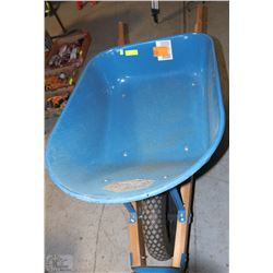 JACKSON PROGRADE WHEEL BARROW