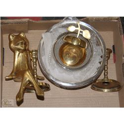 BOX WITH BRASS APPLE BOX, BRASS SITTING FROG MORE