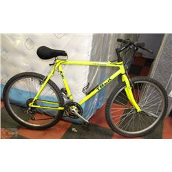 TREK 21 SPEED MOUNTIAN BIKE WITH 26" WHEELS