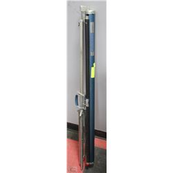 PROJECTOR SCREEN AND STAND