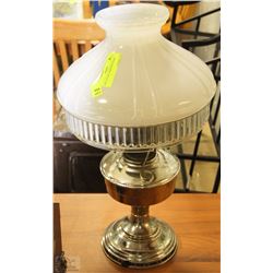 VINTAGE OIL LAMP WITH SHADE