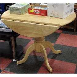 MAPLE DOULBLE DROP LEAF KITCHEN TABLE