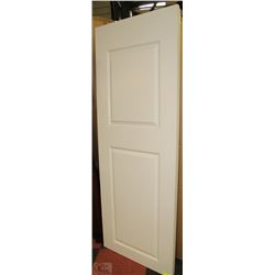 2 WHITE WOODEN INSIDE DOORS 1  WITH DOOR HANDLE