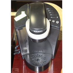 COUNTER TOP KEURIG MACHINE