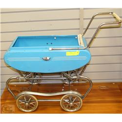 1940'S METAL DOLL CARRIAGE
