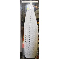 METAL IRONING BOARD