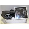 Image 1 : LOT OF 2 PROFESSIONAL BLOOD PRESSURE MACHINES