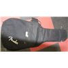 Image 1 : FENDER SOFT GUITAR CASE