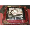 Image 1 : 7PC NEW COMFORTER SET KING SIZE