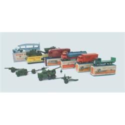 A Dinky 'Supertoys' British Railways Horse-Box, No 581, 7ins....